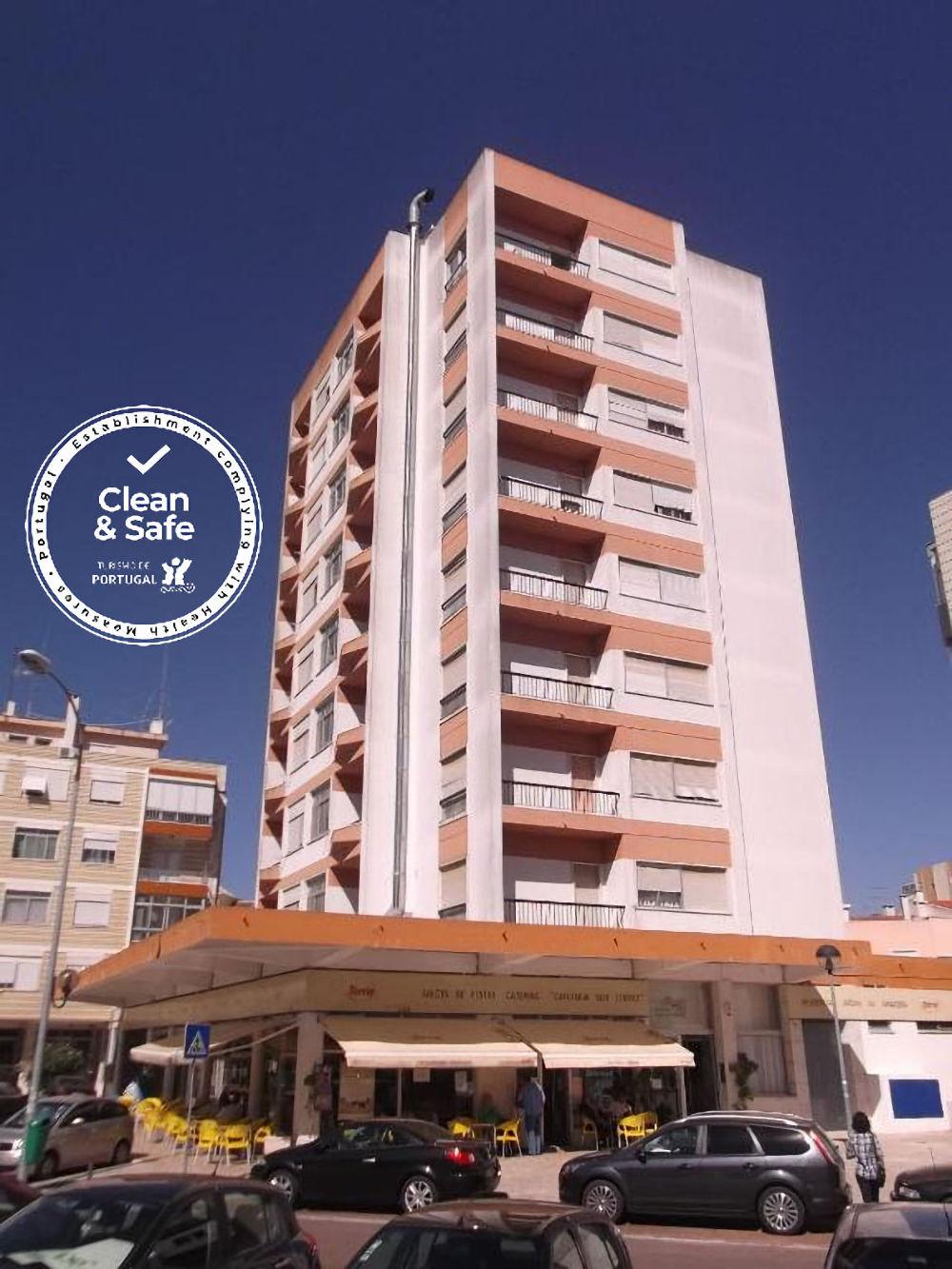 Residencial Jardim Da Amadora Hotel Exterior photo